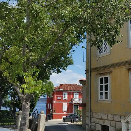 Palazzo Sare Apartment Vrbnik (Primorje-Gorski Kotar)