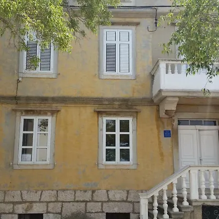 Palazzo Sare *